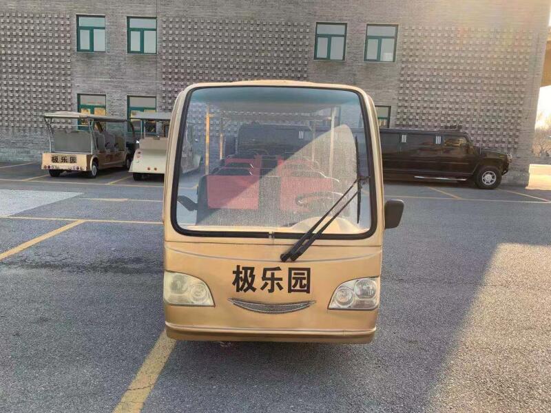 擺渡車